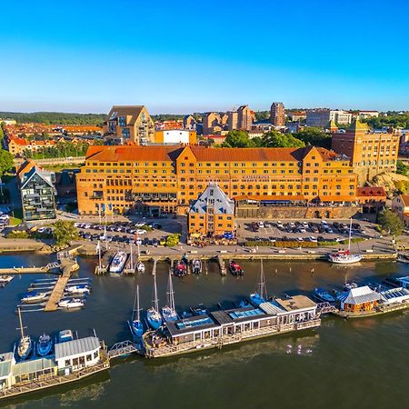 Quality Hotel Waterfront Gothenburg Bagian luar foto